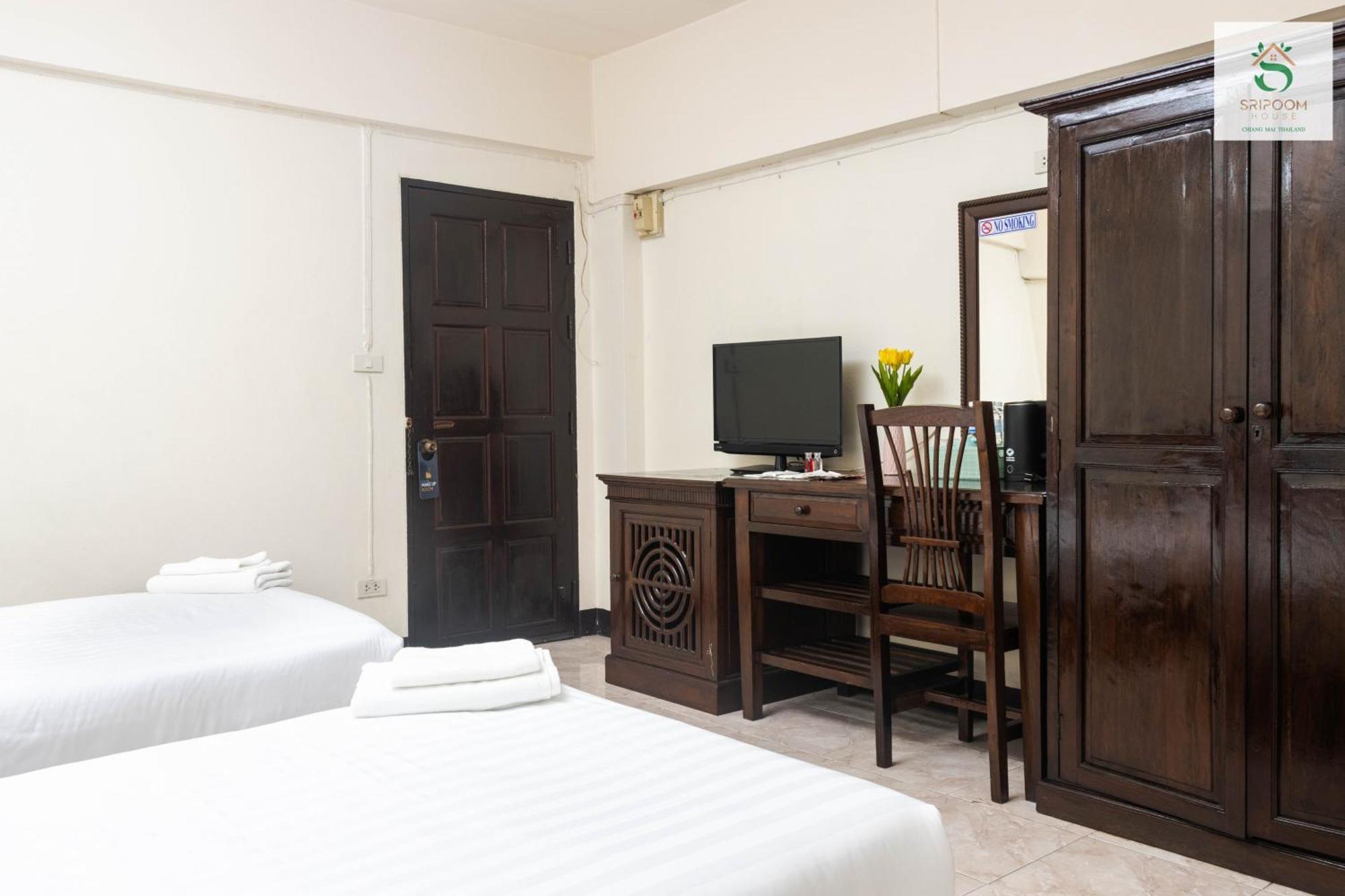 Sripoom House 1 Hotel Csiangmaj Kültér fotó